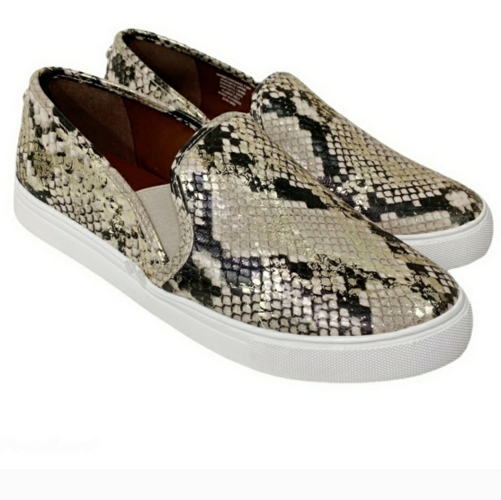 Steve Madden Safary Snakeskin Sneakers Size 8